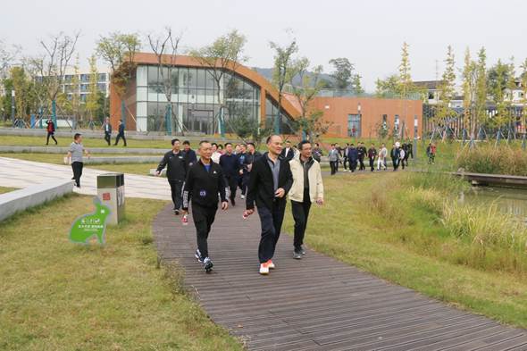 微信图片_202011031647363.jpg